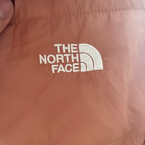 North Face Vest size XL girls - Picture 2 of 13